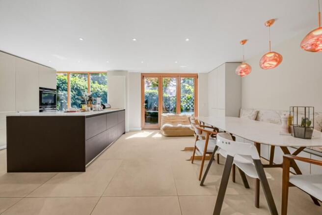 Kitchen/Dining