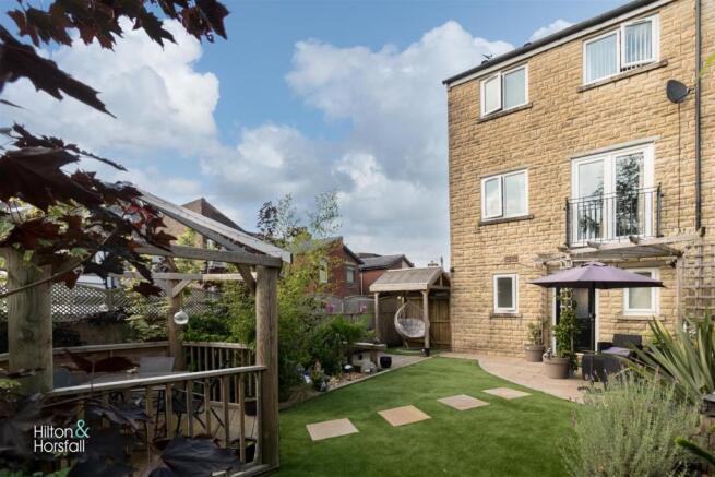 Holmefield Gardens