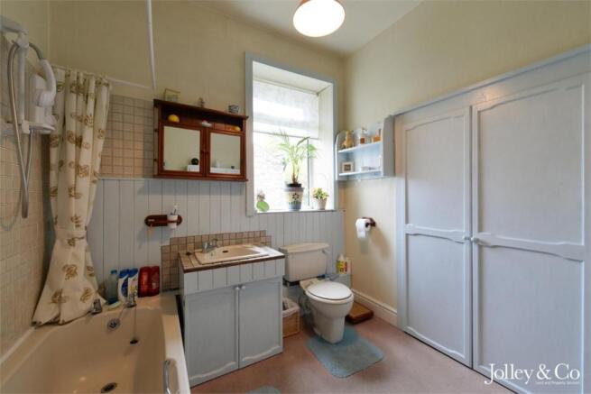 Photo 17