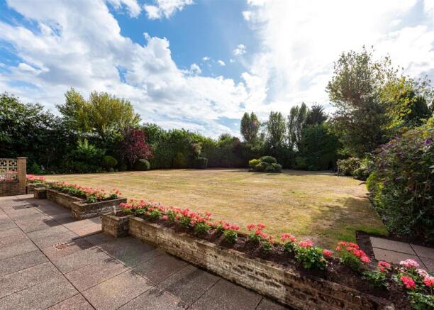 Flat 6, The Manor House-external-01.jpg