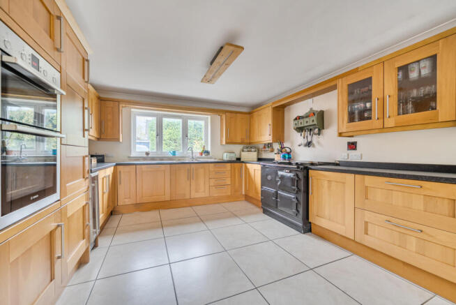 1371229-26-6908c0...