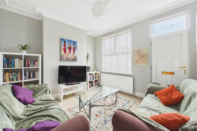 2 bed Terraced for sale Image 6