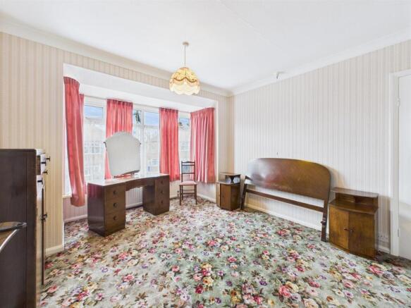 3 bed Semi-Detached for sale Image 6