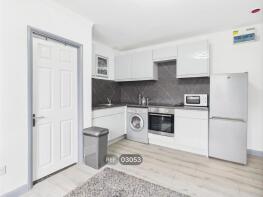 Flat B, 198 Lawson Court, High Street, Hull HU1 1HA