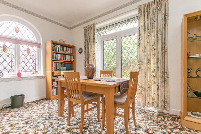 Lounge Dining Room