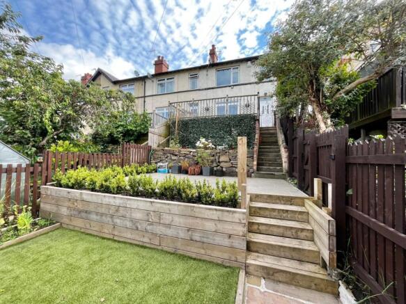 3 bed Terraced for sale Image 10
