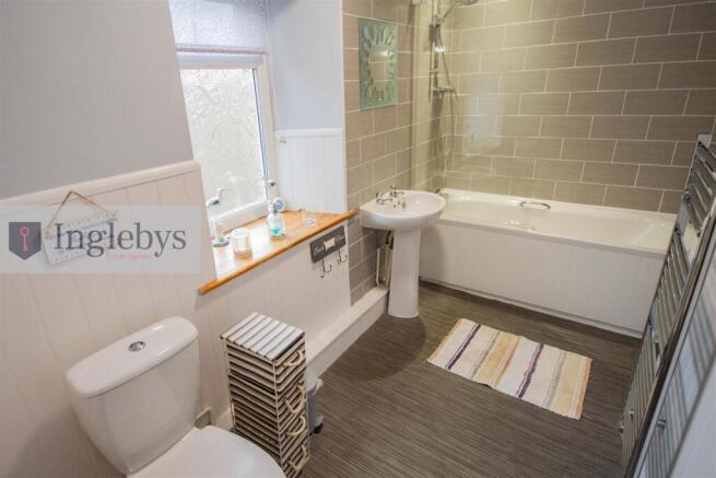 2 bed Terraced for sale Image 8
