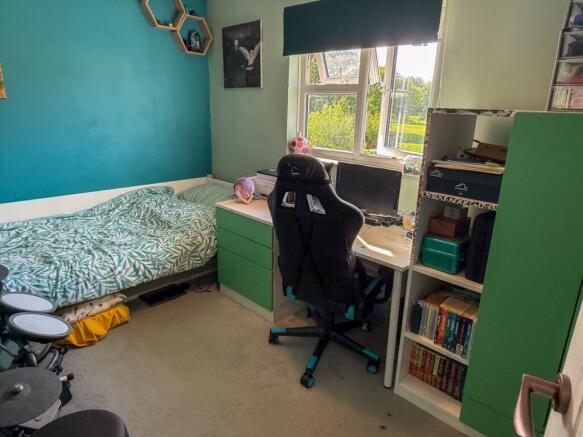 Photo 8