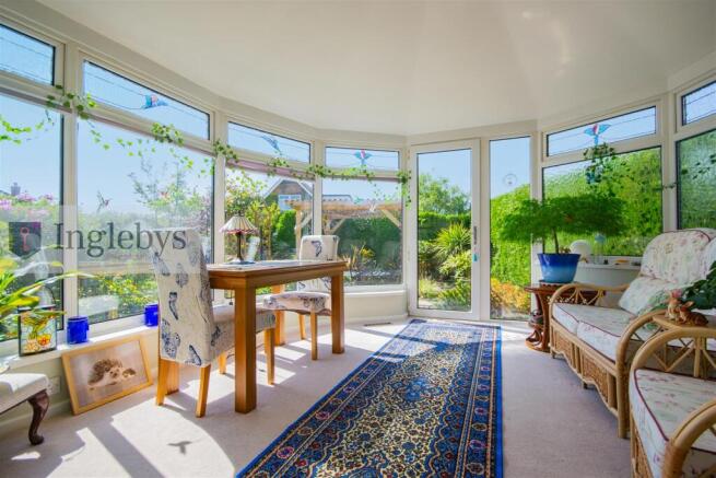 3 bed Detached for sale Image 8