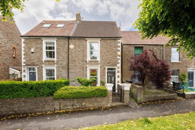 104 Downend Road, BS16-44.jpg