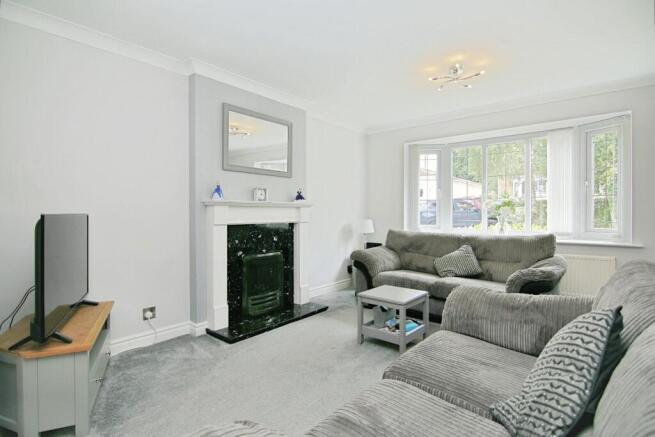 3 bed Semi-Detached for sale Image 10
