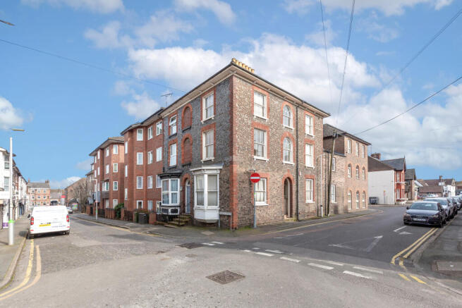 Albion Chambers & 16 Matthew Street , Dunstable LU6 1SD