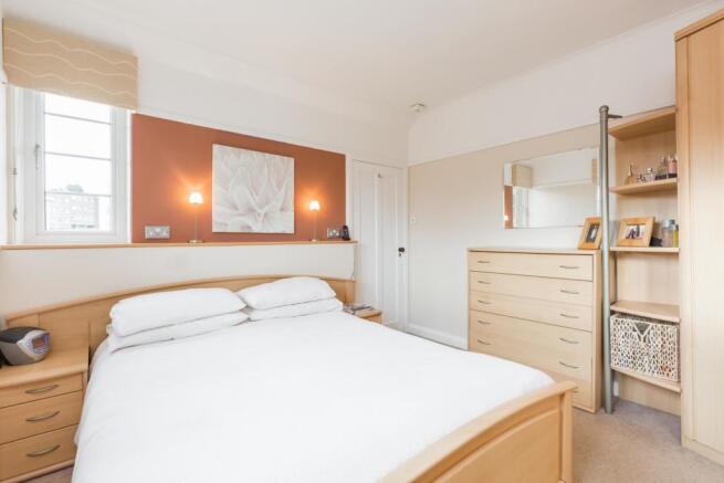 Double Bedroom 1 alt