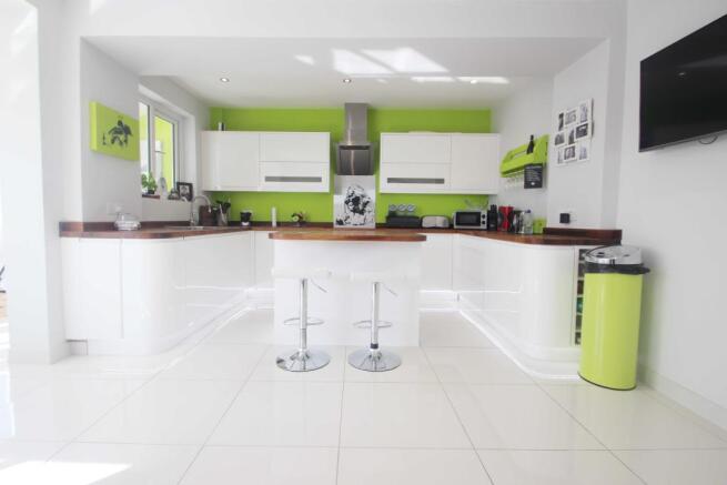 Kitchen 2
