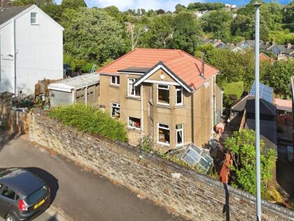 Victoria Avenue, Newport