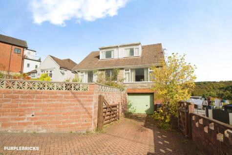 Lower Harpers Road, Pontypool, NP4
