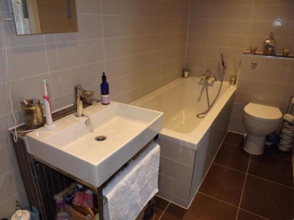 Ensuite Bathroom