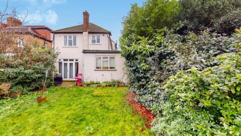 The Avenue, Pinner,