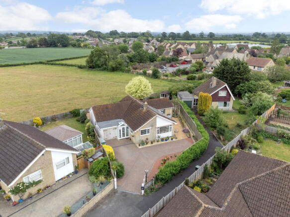 Mead Park, Atworth, Wiltshire, SN12 8JS photo 4