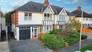 16, Monsell Drive, Leicester LE2 8PN