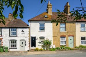 5, Ark Cottages, Canterbury Road, Folkestone CT18 8DE
