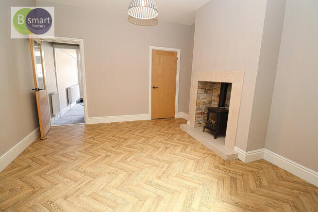 2 bed Terraced for sale Image 3