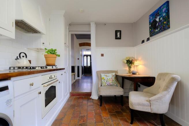 Kitchen with seating area