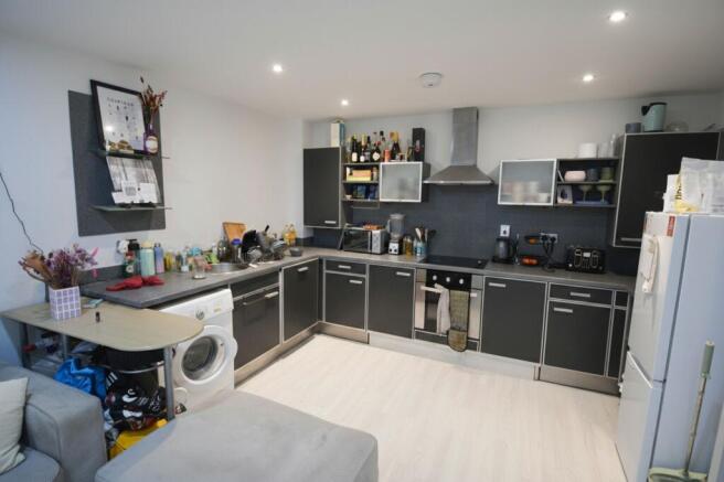 City Road East, The Boatmans, M15 photo 4