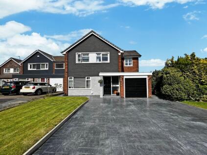 Bracken Close, Bolton, BL1