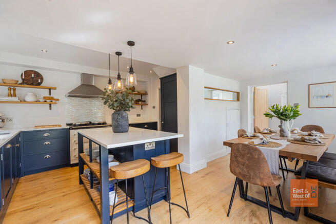 A14 - 1 Elm Grove...