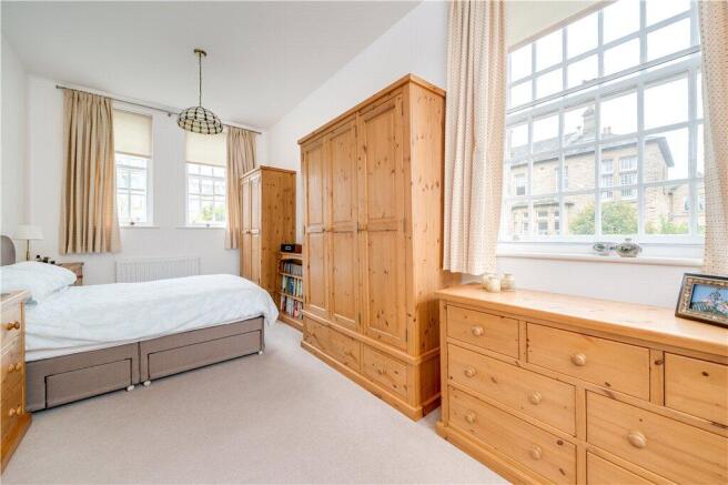 3 bed Bungalow for sale Image 9