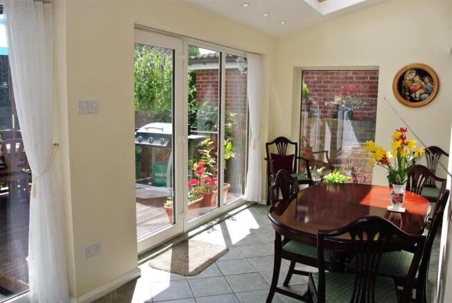 Garden Room.JPG