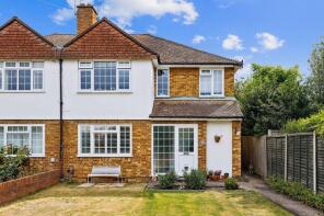 93, Angel Road, Thames Ditton KT7 0BA