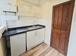 13b, St Davids Hill, Exeter EX4 3RG