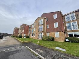 Flat 15, St Crispians Court, St Crispians, Seaford BN25 2DZ