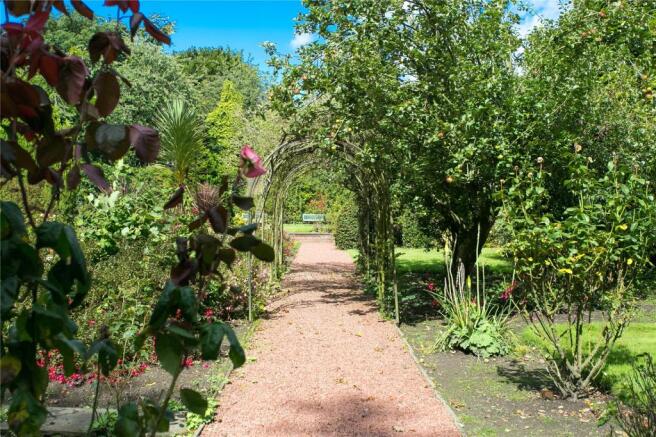 Gardens Image 3