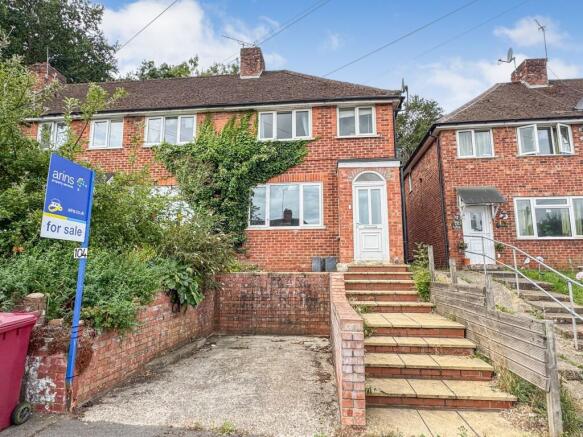 3-bed terraced on Thirlmere Avenue, Tilehurst, RG30, £350,000