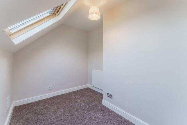 4 bed Terraced for sale Image 11