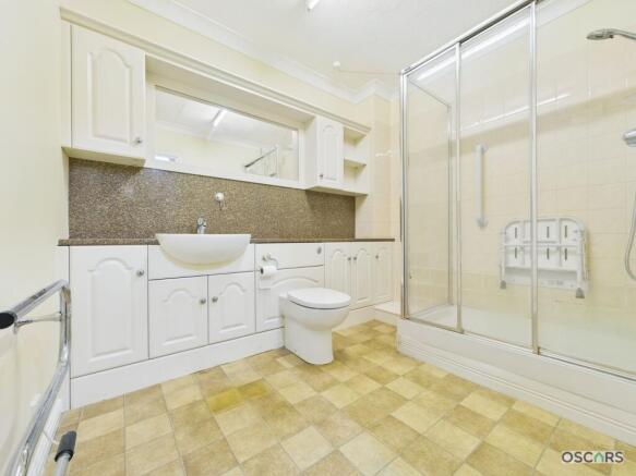 1 bed Flat for sale Image 7