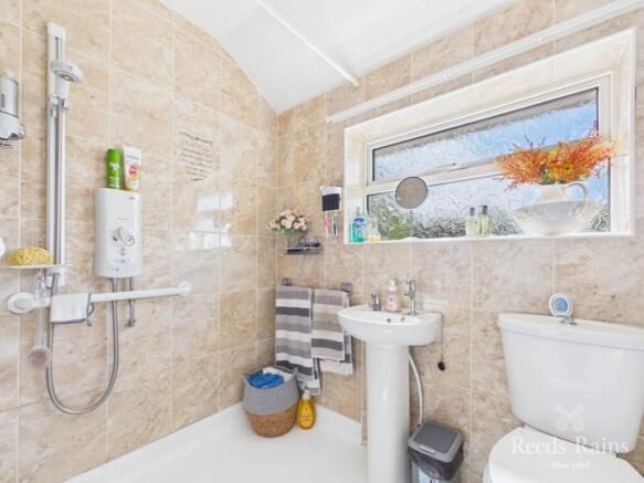 3 bed Semi-Detached for sale Image 12