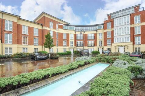 Trevelyan Court, Windsor, Berkshire, SL4