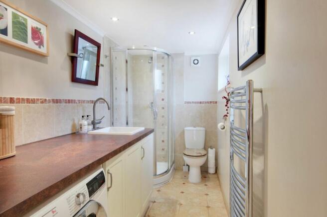 Utility Shower Room