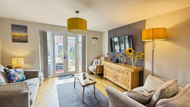 2 bed Town House for sale Image 5