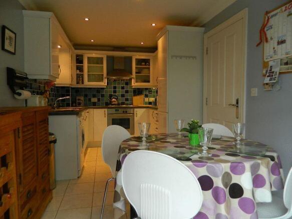 Kitchen/Dining room