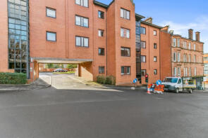 Flat 2/2, 10, Brunton Street, Glasgow G44 3DU