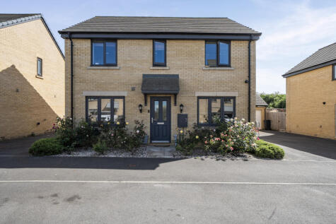 Blackberry Road, Frome, BA11