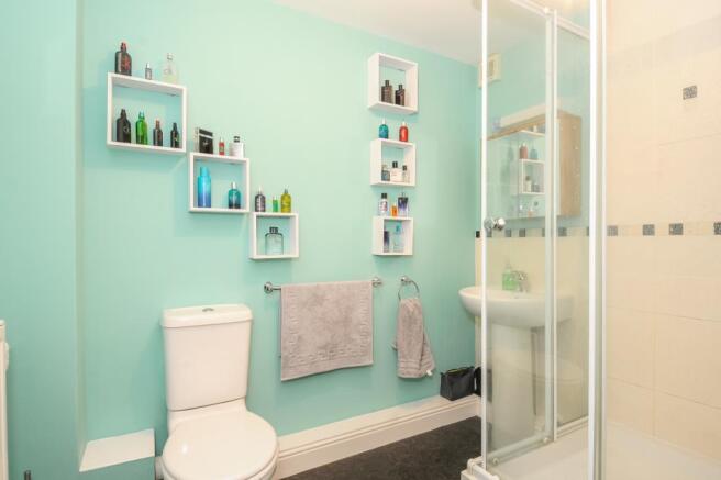 Family Shower Room