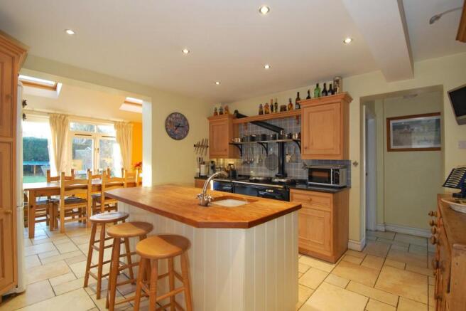 Kitchen/Breakfast Room