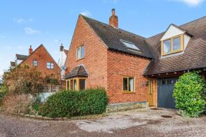 2, Willow Cottages, Station Road, Evesham WR11 8TG