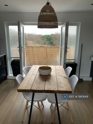 Living/Kitchen